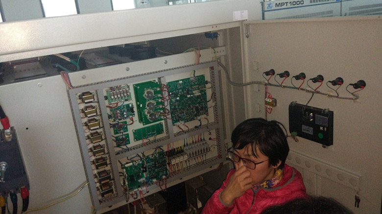 sc_061009_026743.jpg 02.jpg