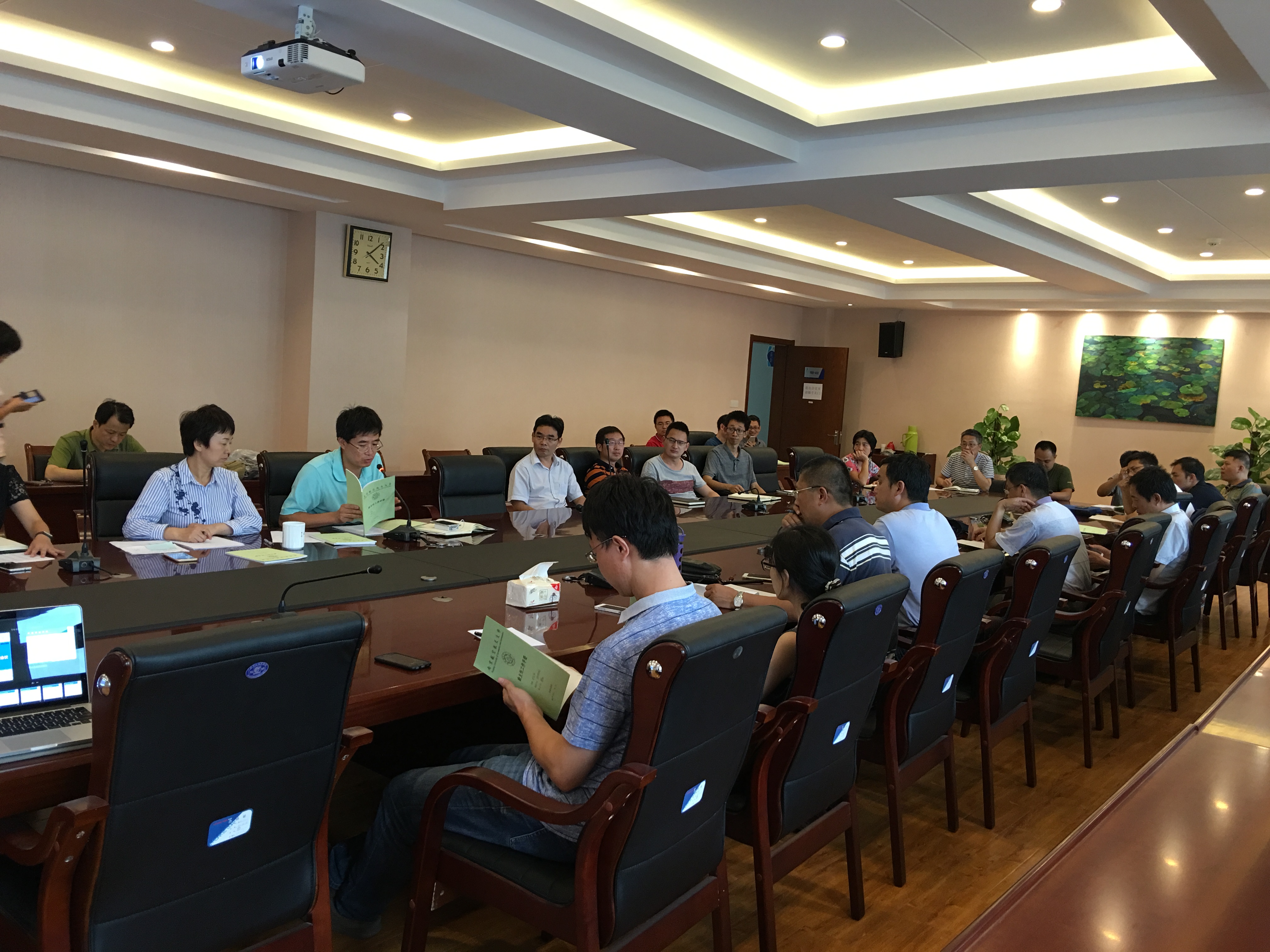 sc_121052_056798.jpg 119377289788107017.jpg